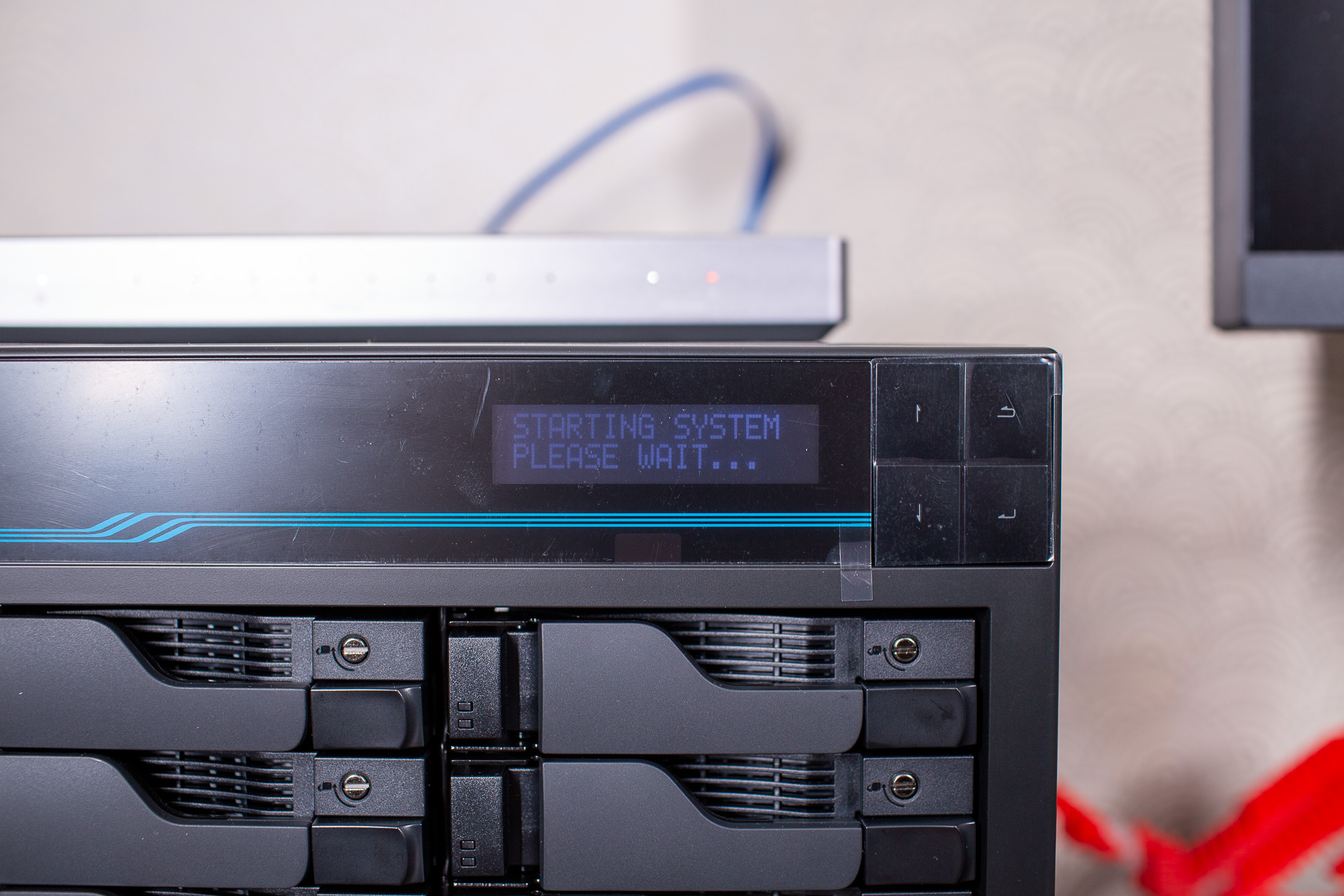 100T私有云达成！创作者之选华芸10GNASAS6510T使用测评