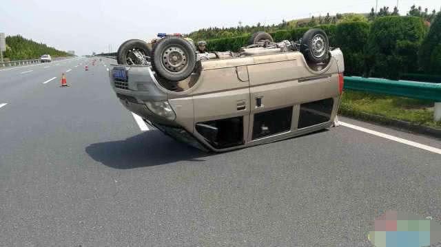 面包车高速可以连续行驶多少公里,面包车高速转速4000转跑100码