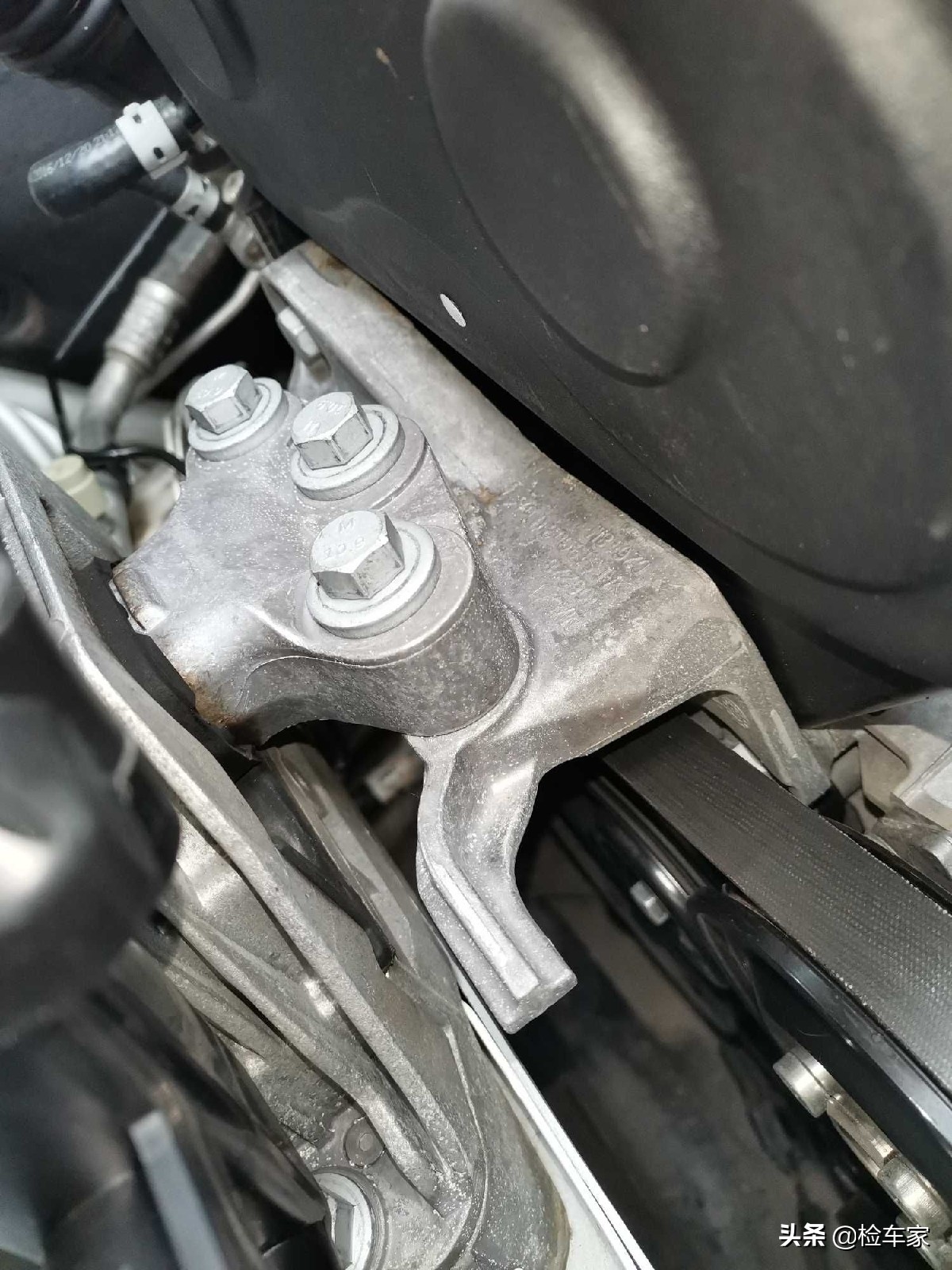 雪佛兰科鲁兹爆款的真正原因,12年雪佛兰科鲁兹值得买吗