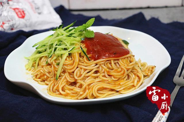 回家吃饭的面怎么做,下班回来一碗面条的做法