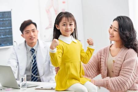 幼儿被隐翅虫弄到怎么处理,家里有婴儿怎么处理隐翅虫