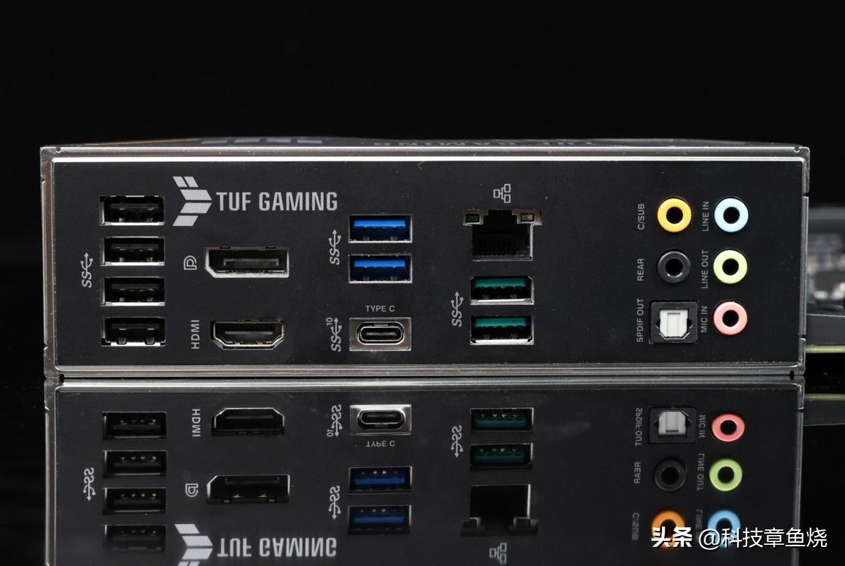 华硕tufb560重炮手能插几个固态,华硕tufb560重炮手说明书