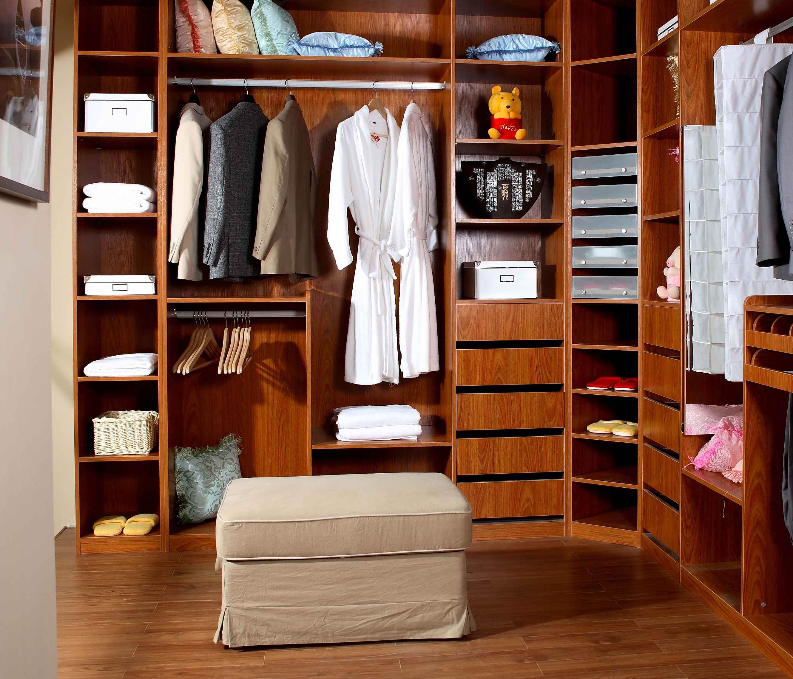 新房装修到底做不做衣帽间？先清楚衣帽间会有哪些问题，你再决定