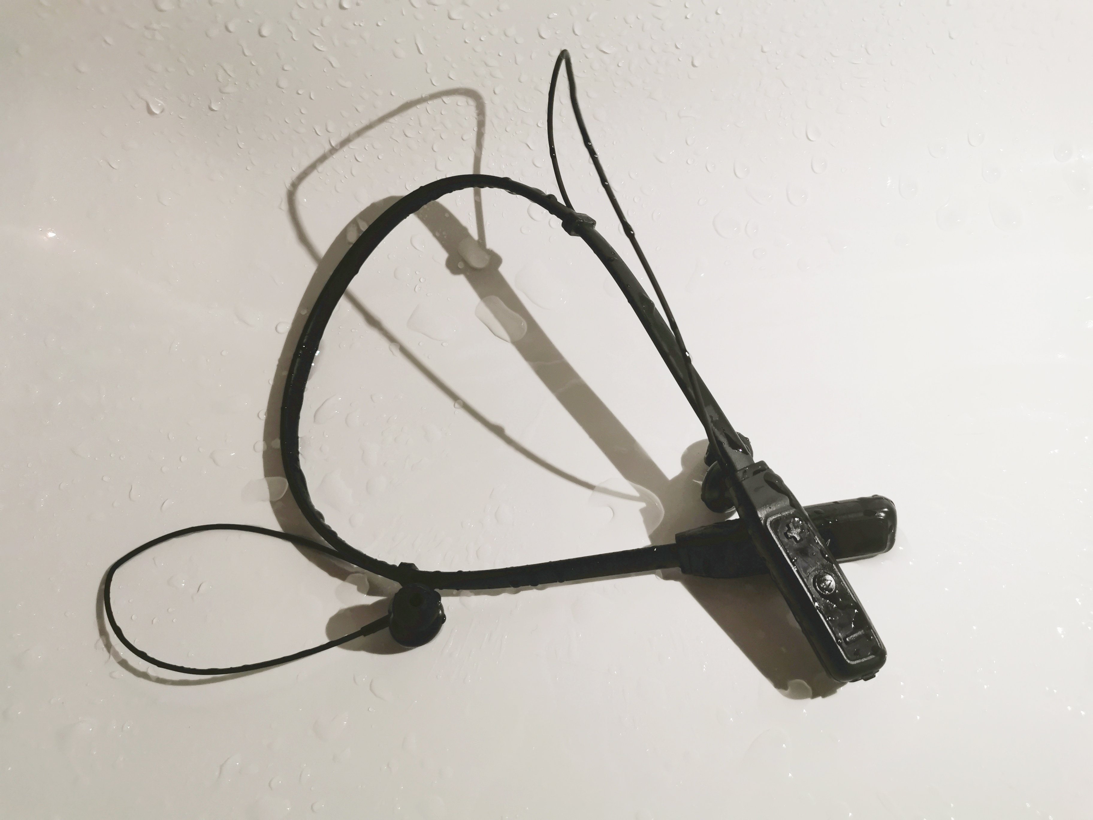 西圣armor挂脖蓝牙耳机苹果,西圣蓝牙耳机armor评测