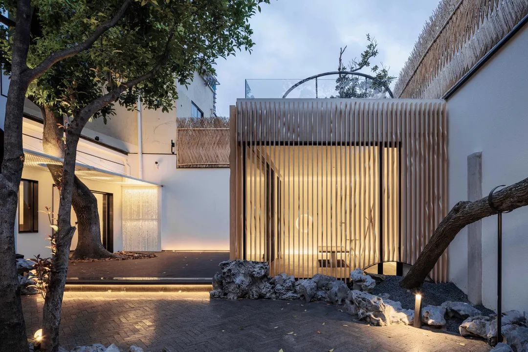 花6年时间建造木屋,花6年建造木屋