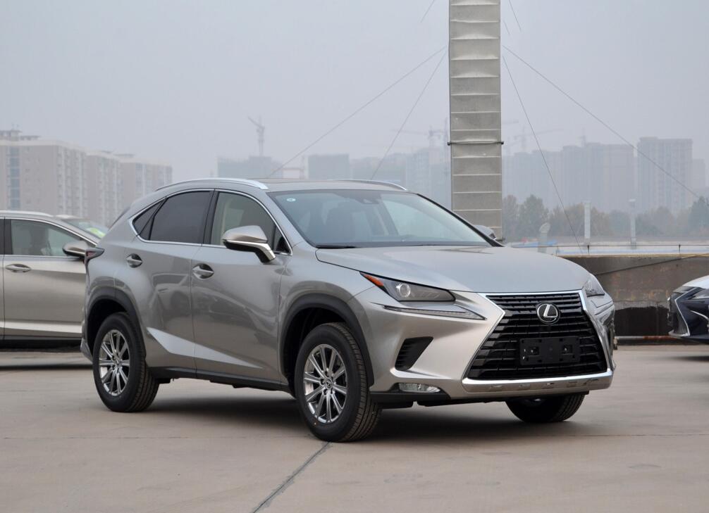 豪华品牌打响“价格战”，降价超6万元，为啥消费者仍不心动？