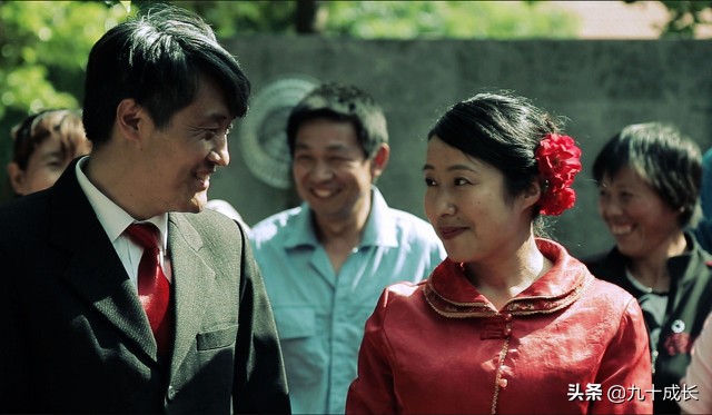 如何写影评百科知识内容,如何写影评模板