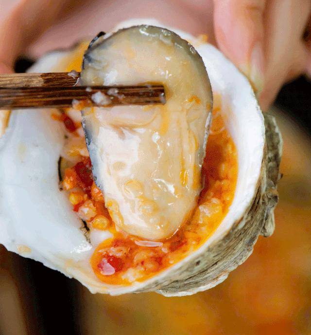 一年能卖出300万串羊肉串,摆摊卖羊肉串一年赚500万