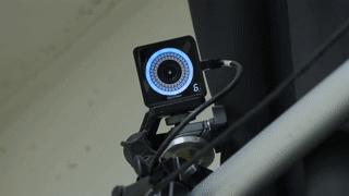 那个UC伯克利弹跳机器人可以蹦到户外玩耍了!还是靠那一条腿