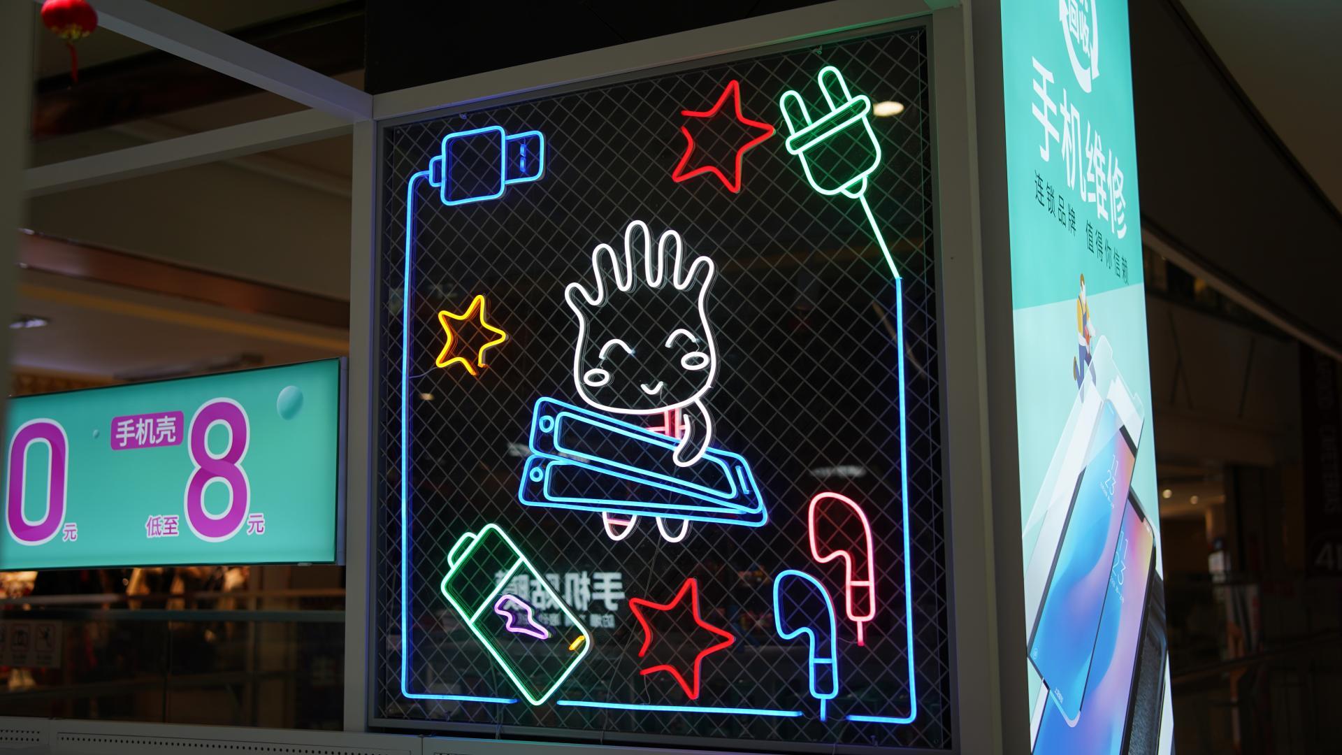 永诺yn35mmf2标准定焦镜头测评,永诺35mmf2和适马35f2对比