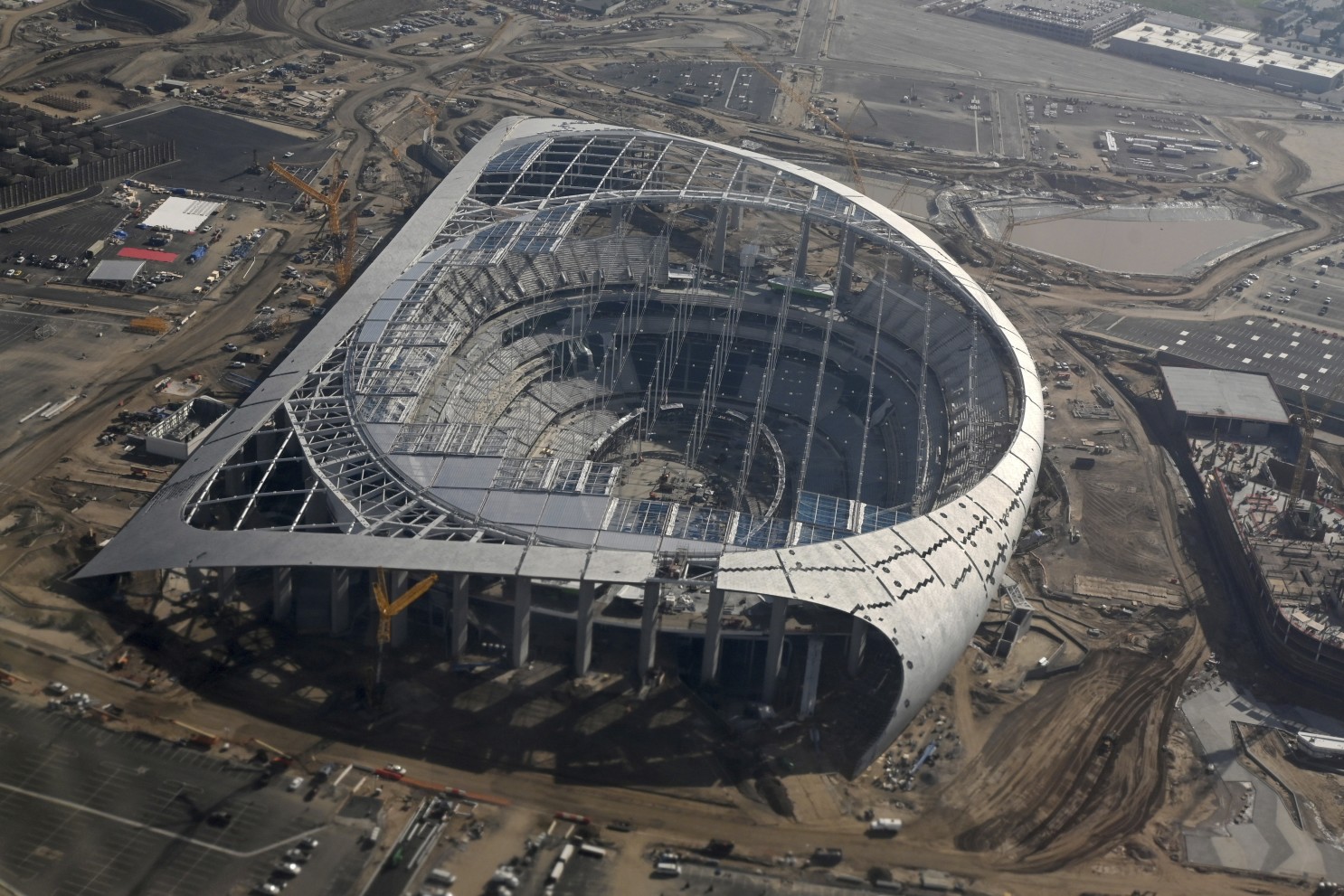 除鸟巢外国内最大的体育馆,比故宫还要宏伟的房子