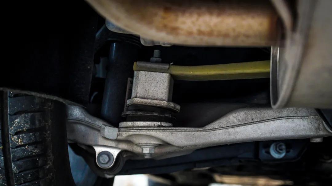 沃尔沃s60弯道减速,弯道小王子沃尔沃s60