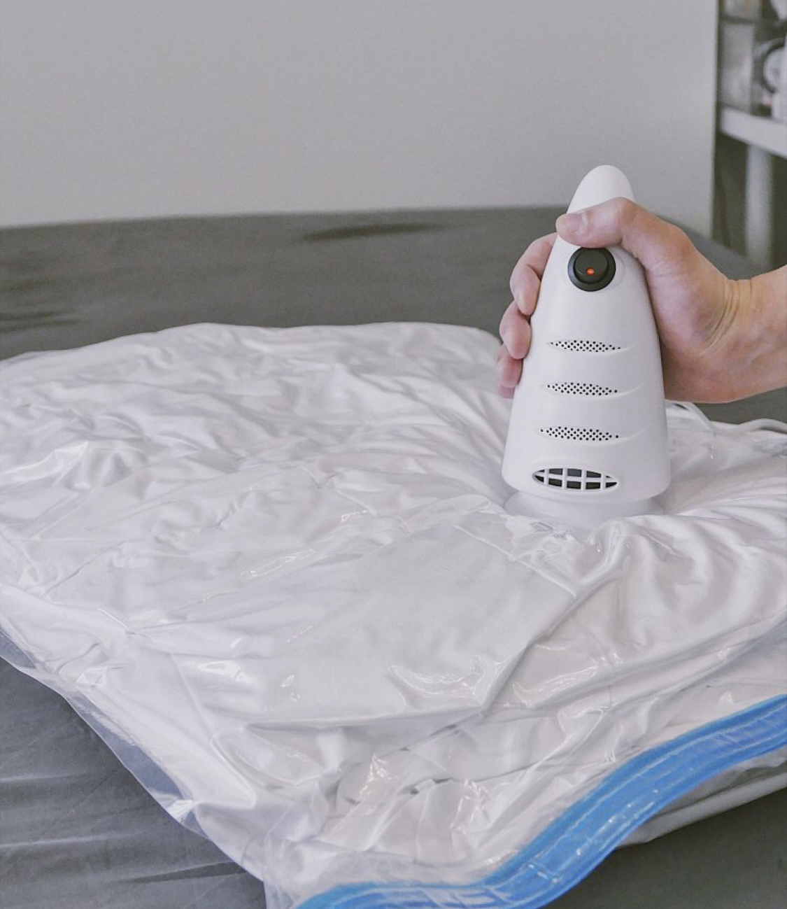 柜子衣服怎么收纳看着整齐,怎么收纳衣服一目了然