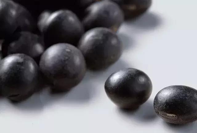 黛珂aq属于什么档次,黛珂aq系列金色和白色有什么区别