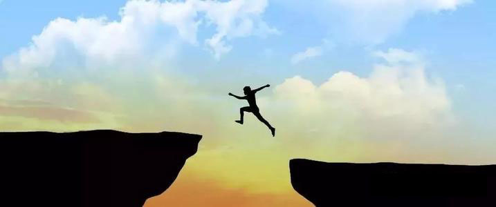 互联网说：这世界满地都是黄金，到处都是美女，只要你下定决心..