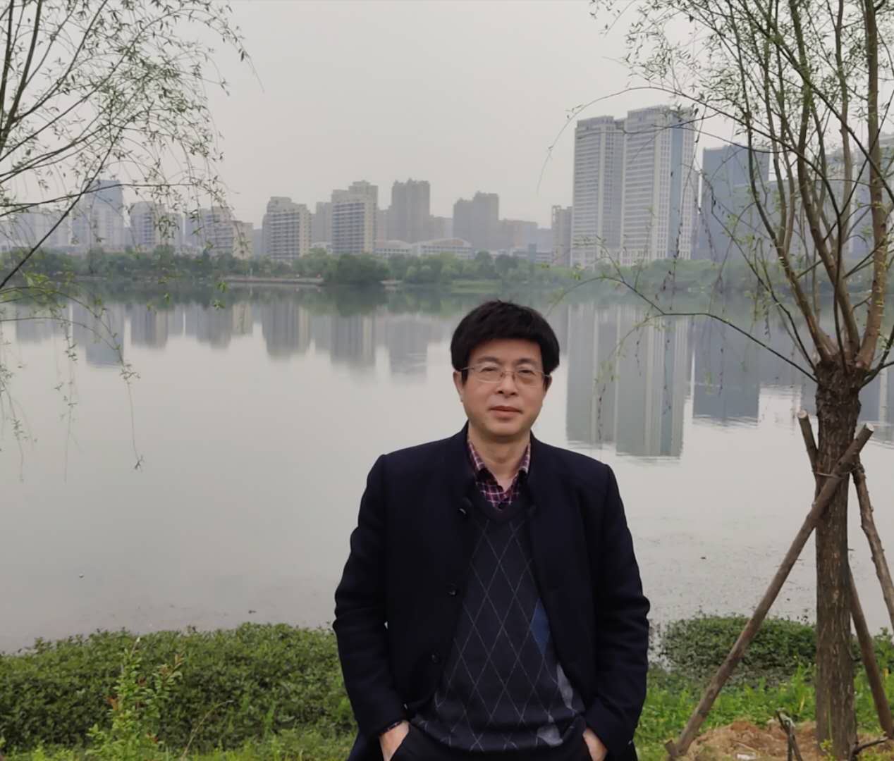 井冈山的歌者：著名作家袁鹰、江子等对胡刚毅文学作品的评论