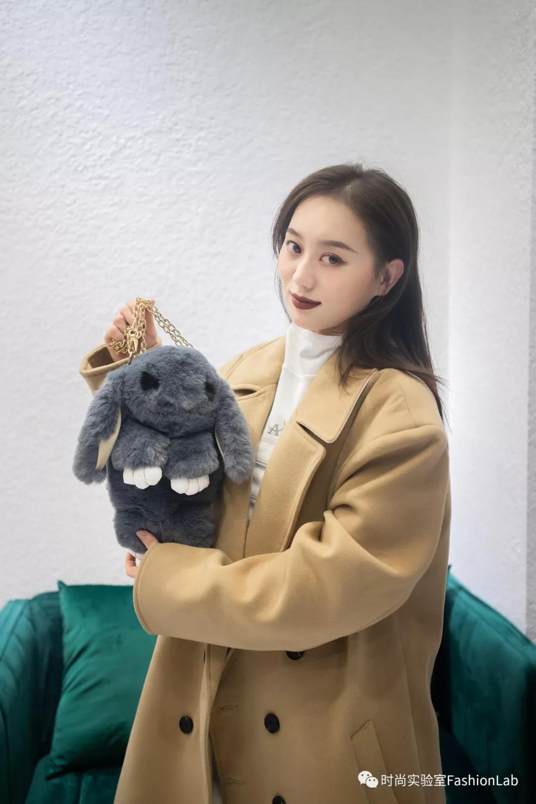 閫佺粰骞磋交浜虹殑瀹炵敤绀肩墿,閫佺粰骞磋交浜虹殑鏂板勾绀煎搧