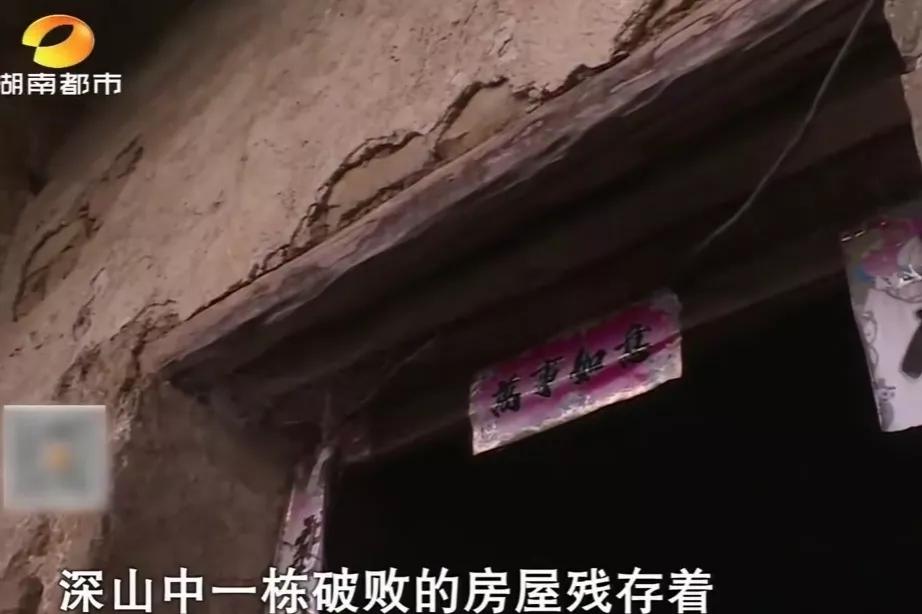 13岁女生叛逆离家出走,20岁女孩叛逆离家出走