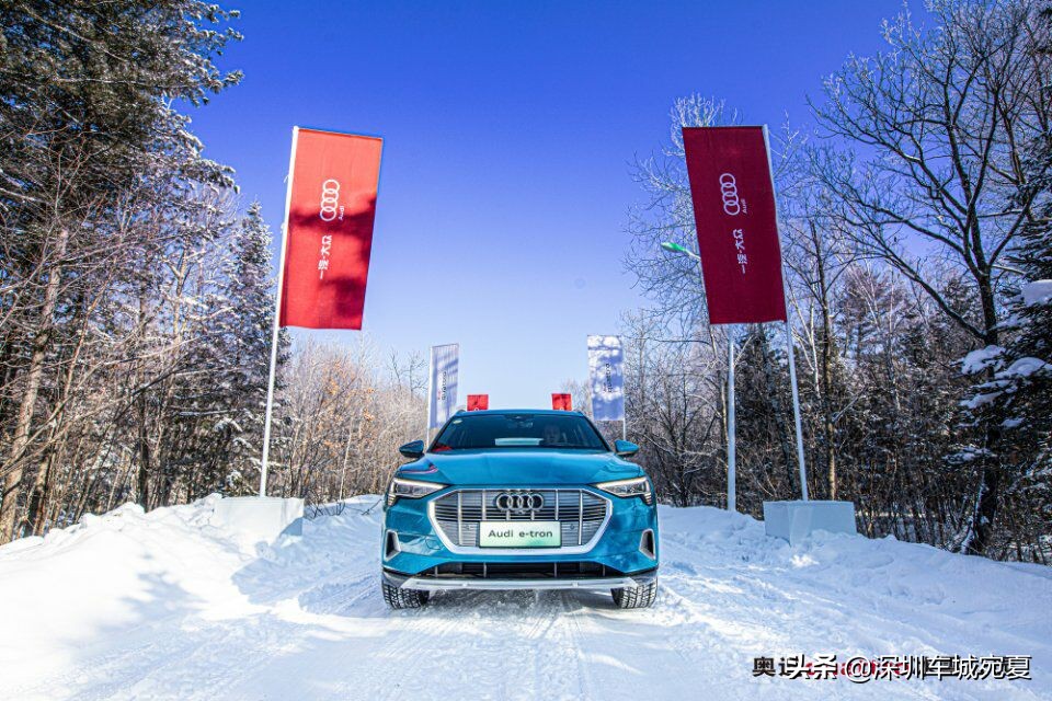 奥迪quattro冰雪试驾,奥迪quattro四驱雪地真实表现