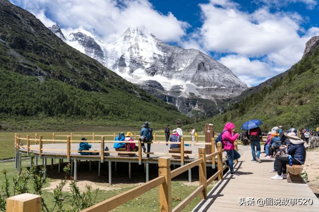 4500米稻城亚丁徒步多少小时,稻城亚丁四千多米海拔爬山四小时