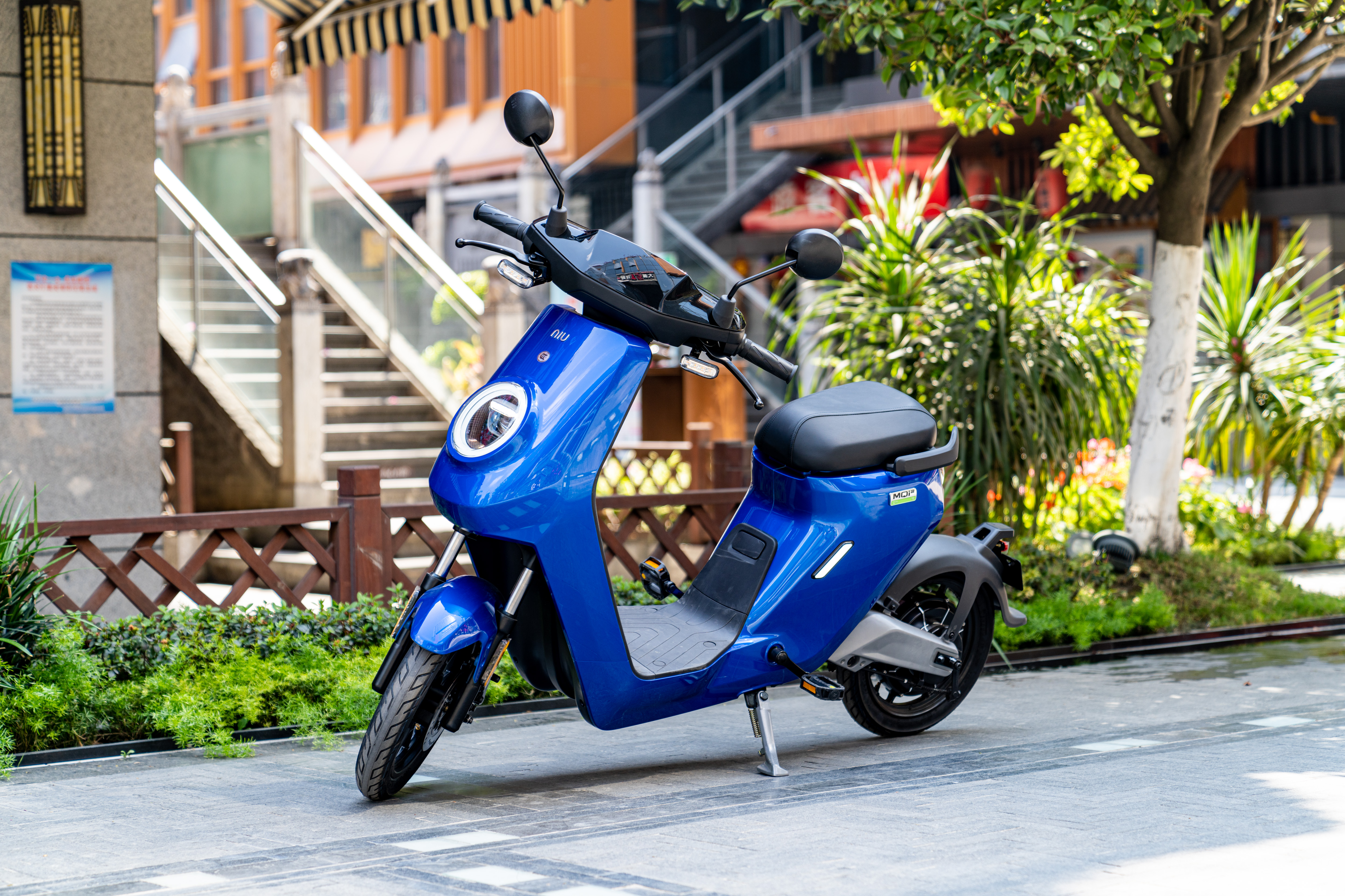 小牛新国标mqi2价格,小牛电动mqi2绿标和黄标的区别