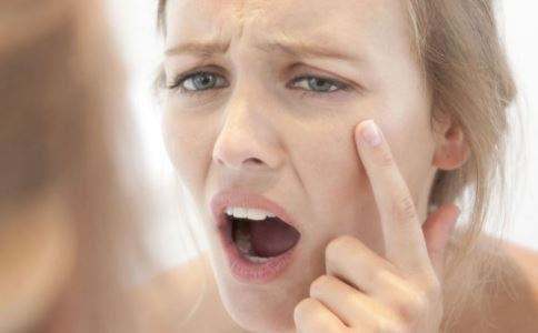 春天脸部发红敏感怎么修复,春天保护皮肤的正确方法