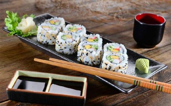 日本最好吃自助寿司,日本十大必吃餐点