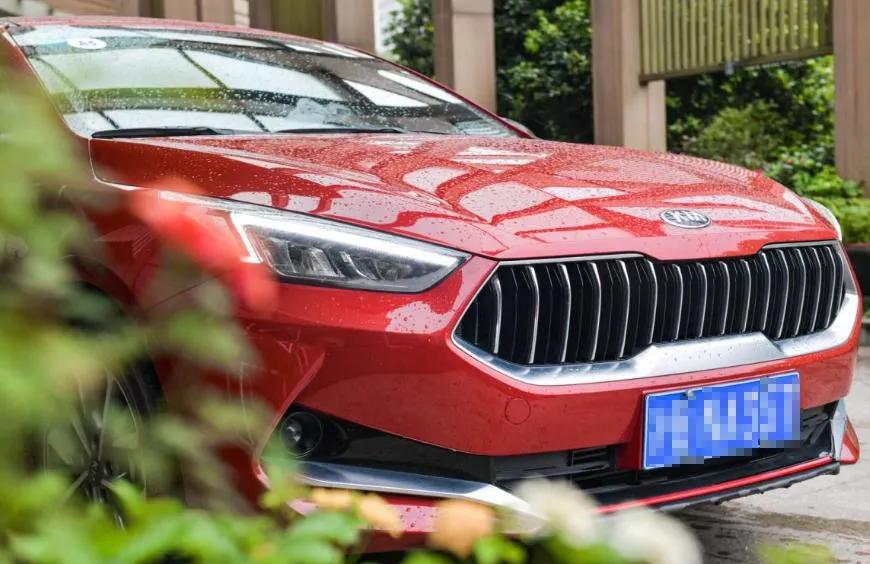 平顺稳当易种草，试驾东风悦达起亚K3