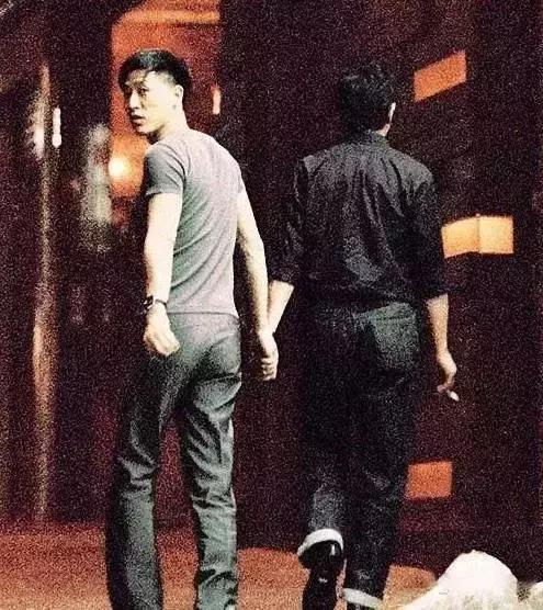 他是张国荣的一生挚爱，至今守着哥哥的骨灰孤独一人