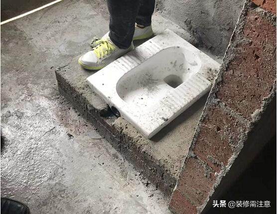 家装卫生间用蹲坑抬高多少,卫生间装修蹲坑抬高