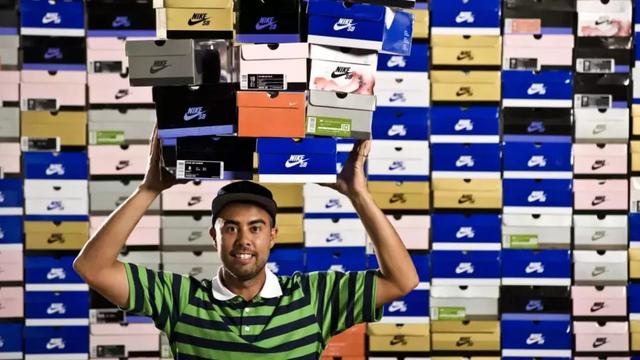 nike联名god科技,nike英雄联盟联名dunk两颗星