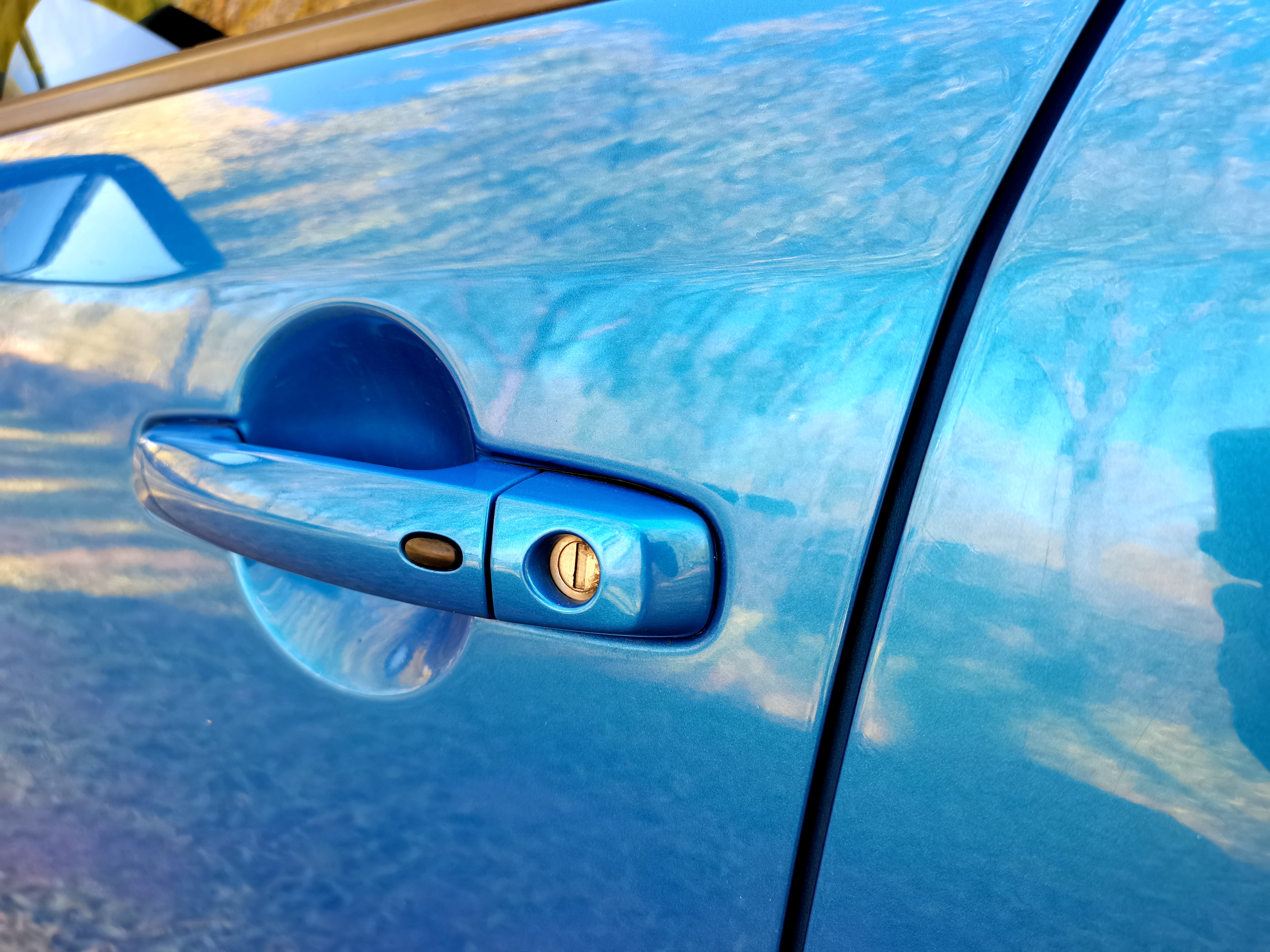 试驾测评铃木天语sx4冠军版,新款铃木sx4最新试驾