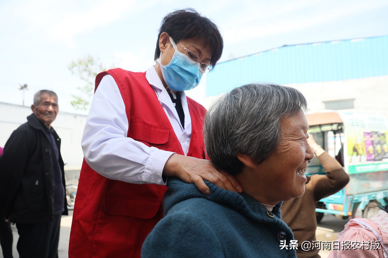 滑县产业扶贫实现四有目标：县有带贫龙头企业、乡有扶贫产业园区、村有产业帮扶基地、户有增收致富门路