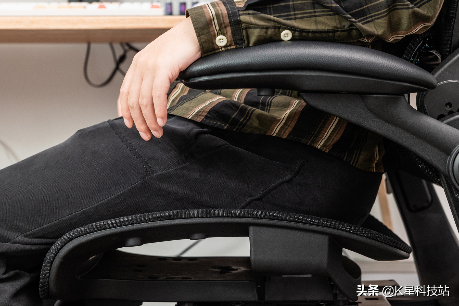 我们的目标是星辰大海，网易严选星舰特别定制人体工学椅开箱