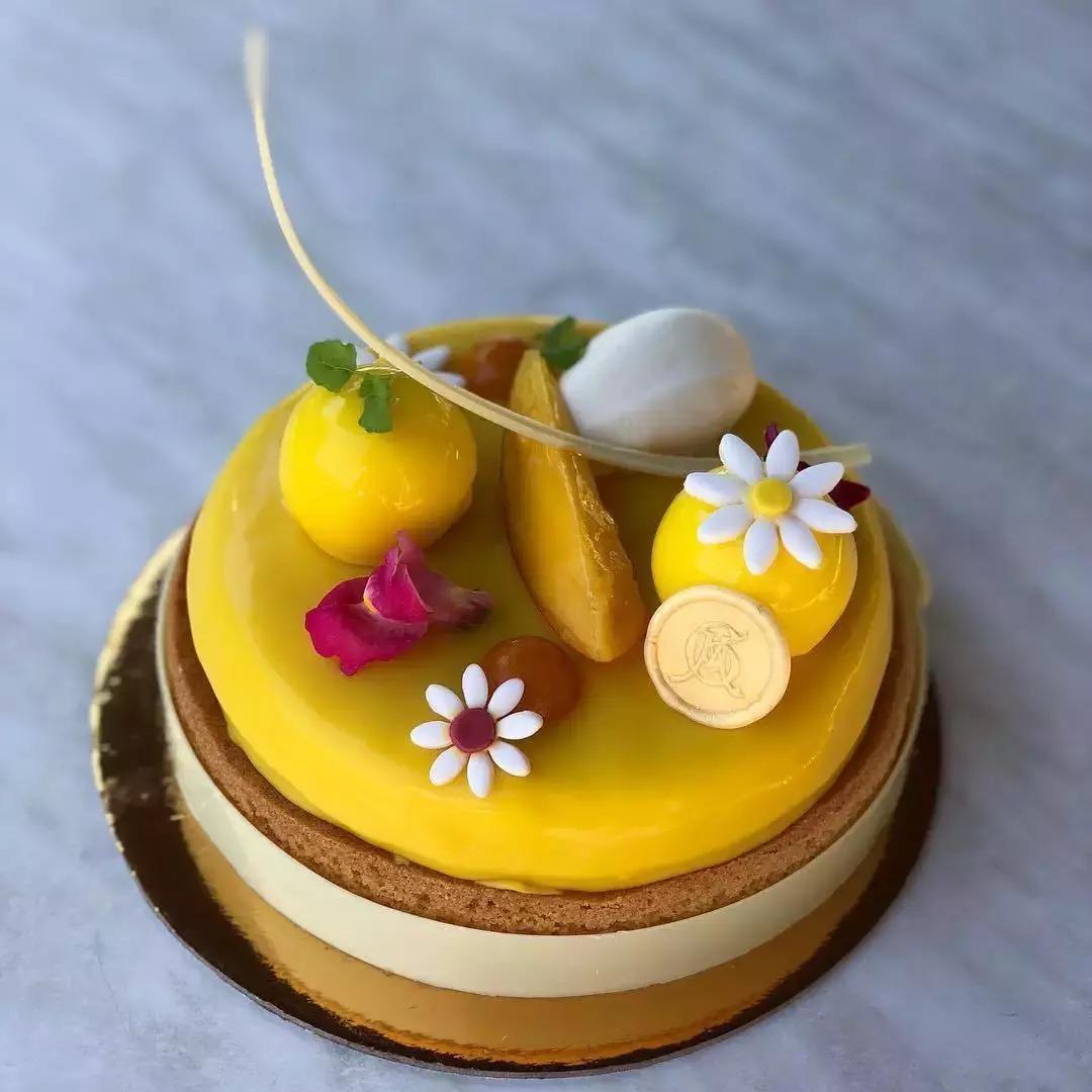 有颜色的马卡龙怎么做,如何做出简单的马卡龙