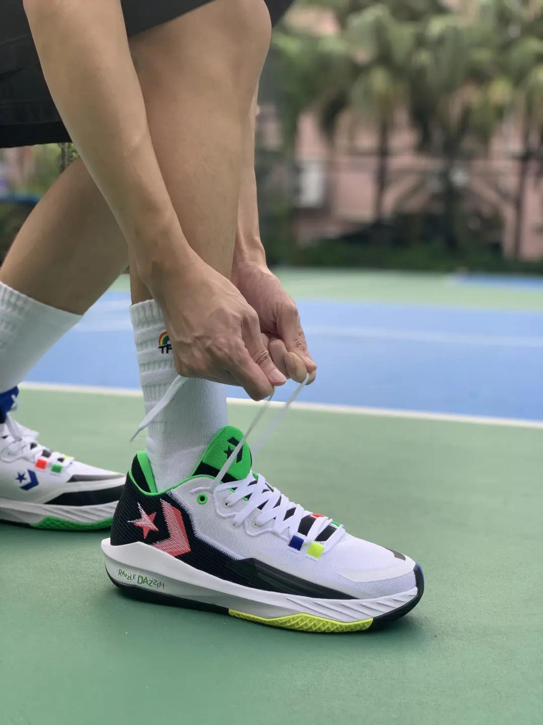 匡威全新实战鞋来了！前后ZoomAir的顶级配置，太帅了