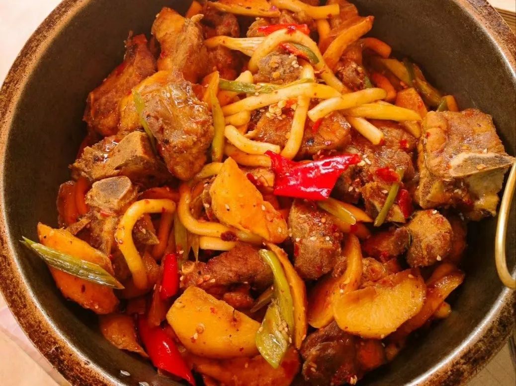 青海西宁怎么样啊,青海西宁什么好吃