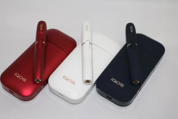 大叔放下喜欢的人的表现,大叔对你有好感的表现有哪些