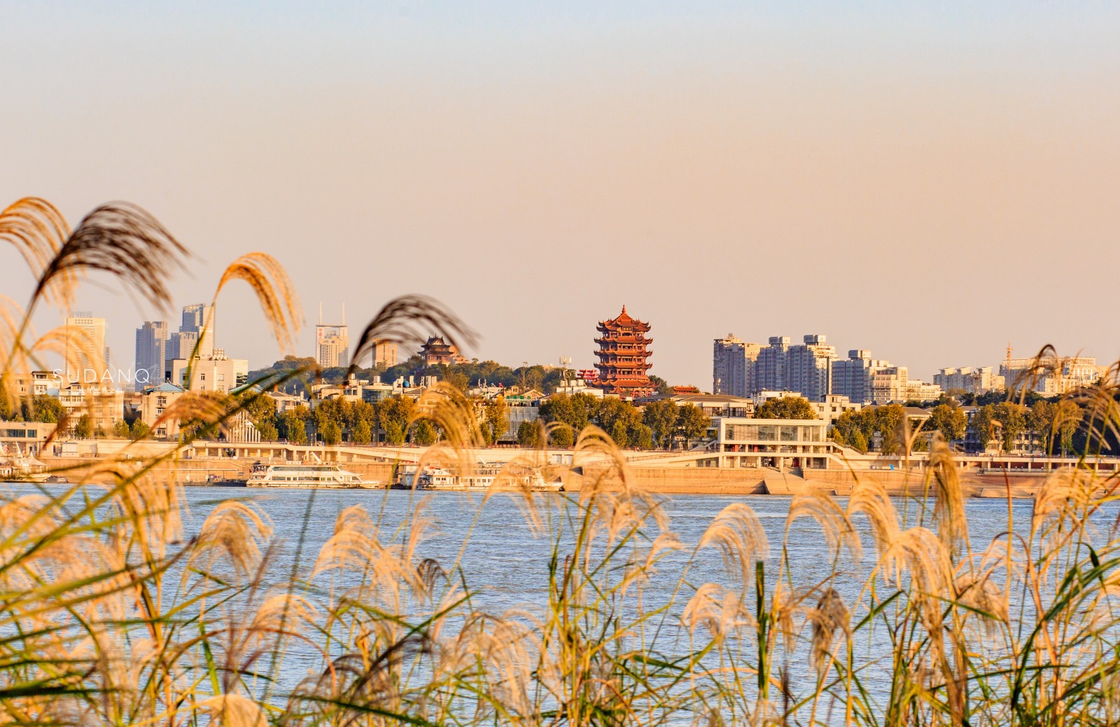 汉阳江滩大禹神话园游记,汉江江滩景区