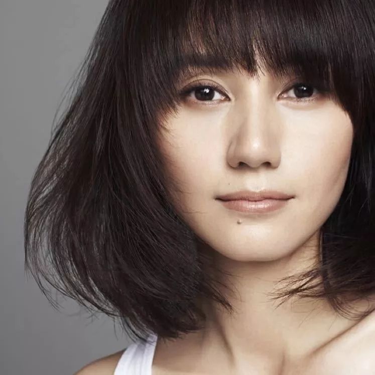 中国机长袁泉年轻时有多漂亮,中国机长袁泉在拍摄中的领悟