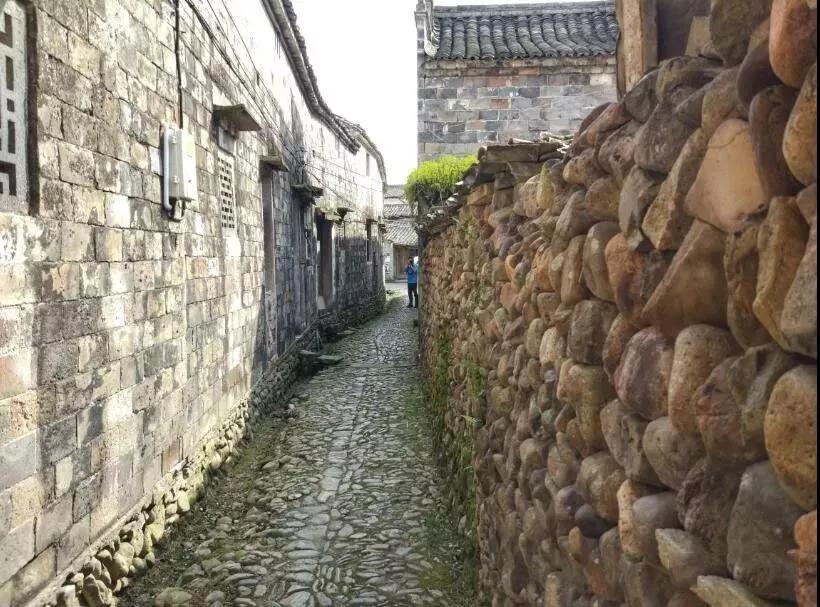 勇敢者的天堂—雷峰漂流，游张思古村一个可以托梦的故乡