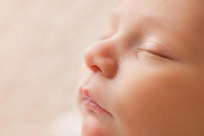 拯救小婴儿,安抚小月龄宝宝入睡