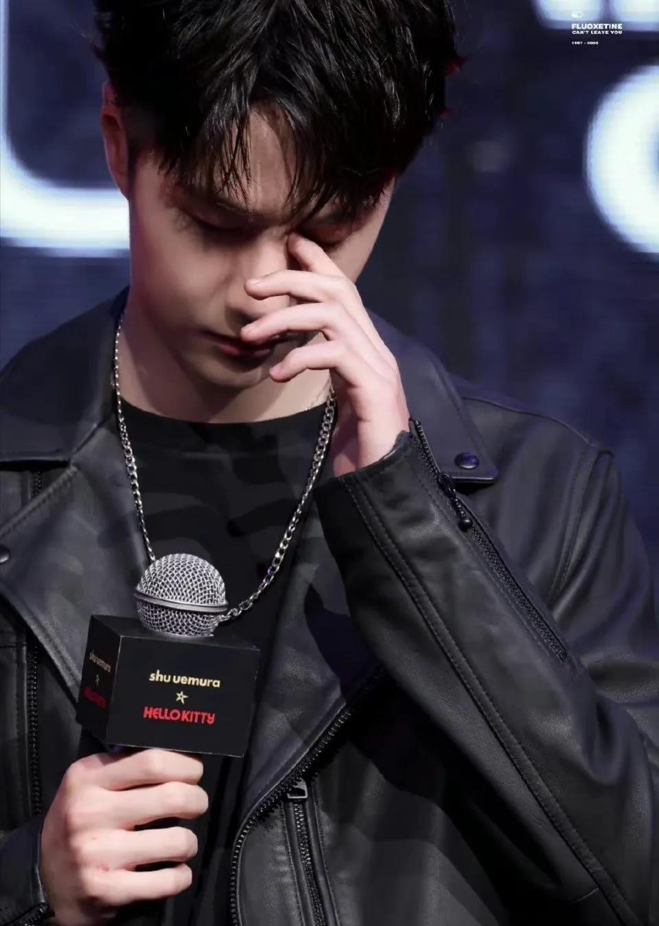 零点官宣：王一博又一全球代言，25小时未眠，疲惫也不影响资源