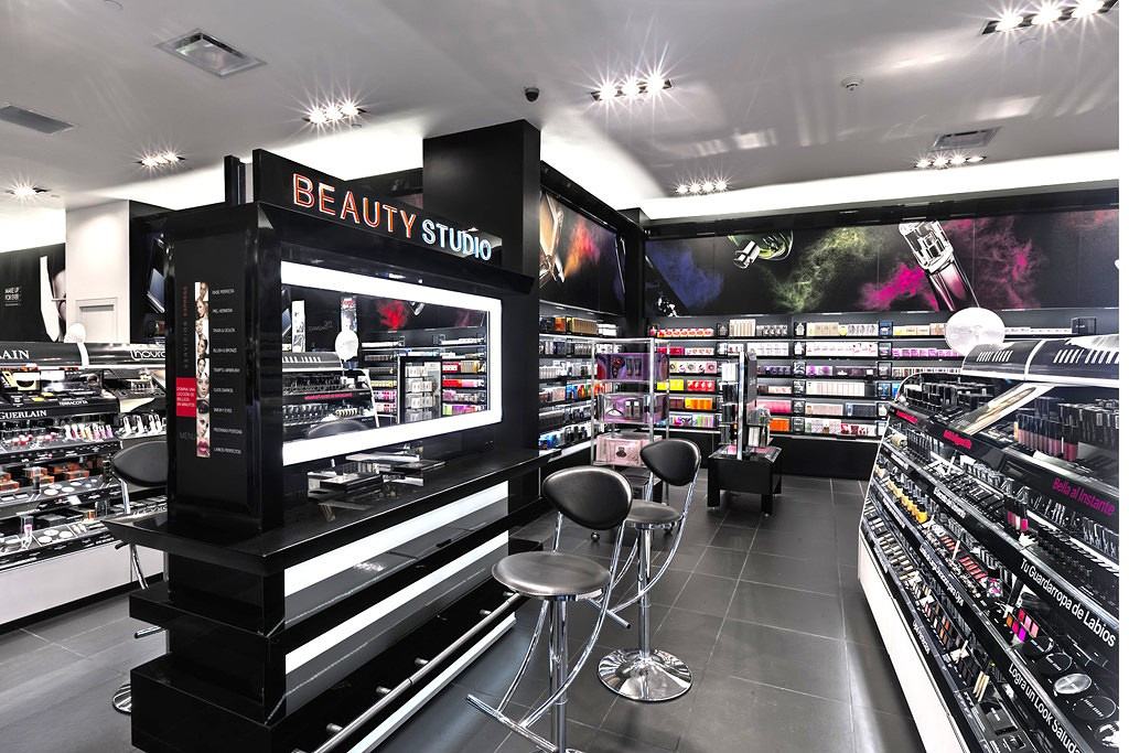 怎样开一家化妆品店赚钱,开化妆品店去哪里进货