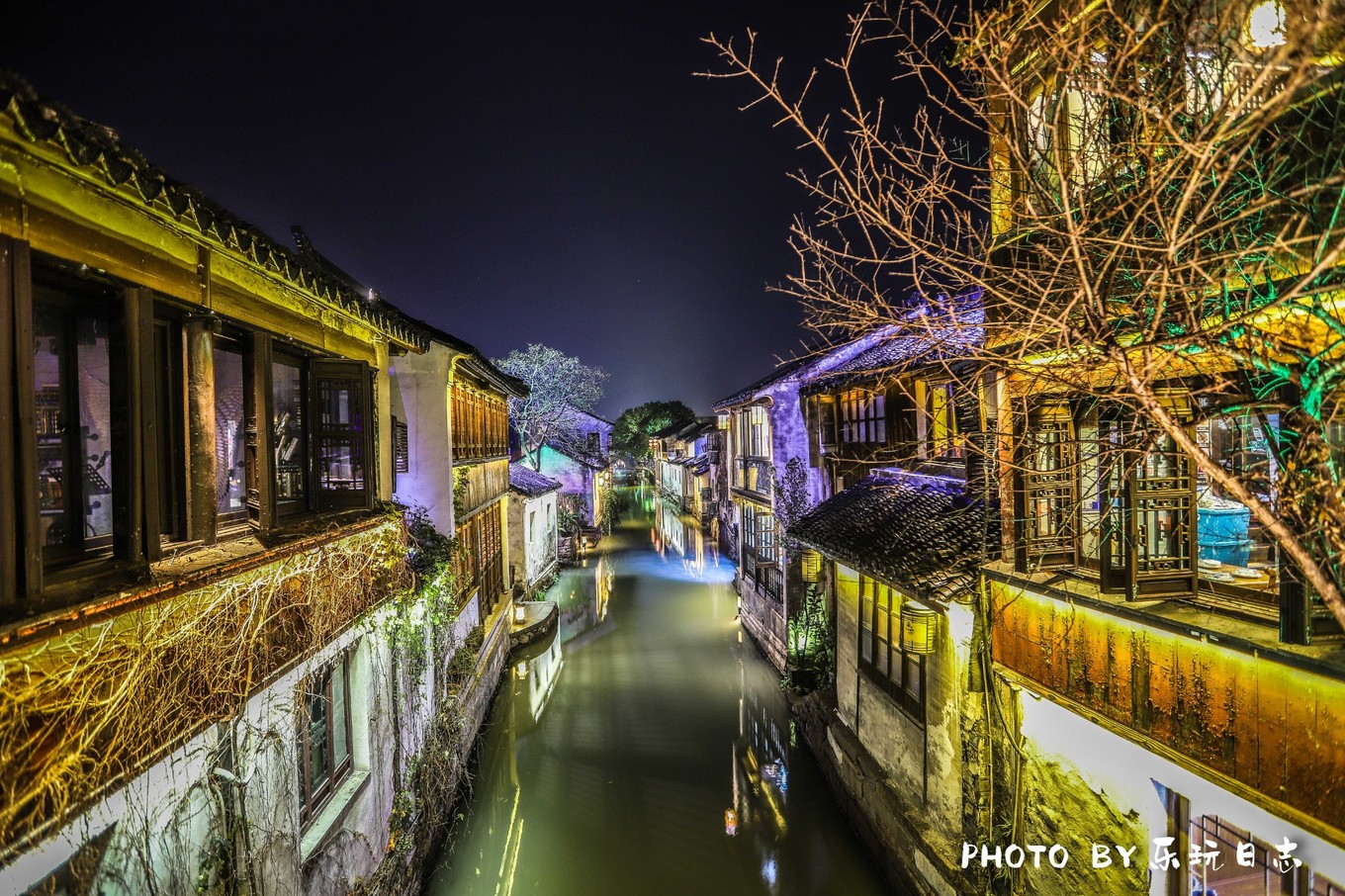 江南周庄古镇夜景美如画,推荐一个好的地方周庄古镇