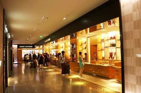 法国老佛爷和巴黎春天,法国老佛爷百货必买攻略