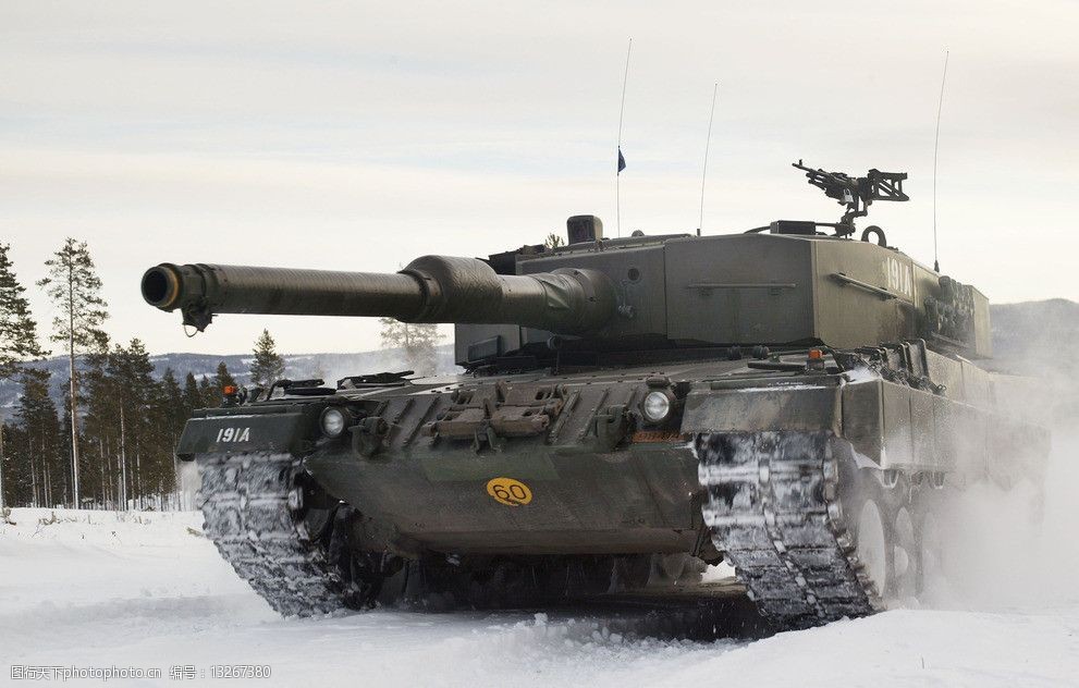 中国坦克和豹2坦克对比,瑞典国产豹2坦克