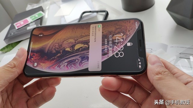 普通贴膜神器贴手机膜,手机膜贴膜神器oppo