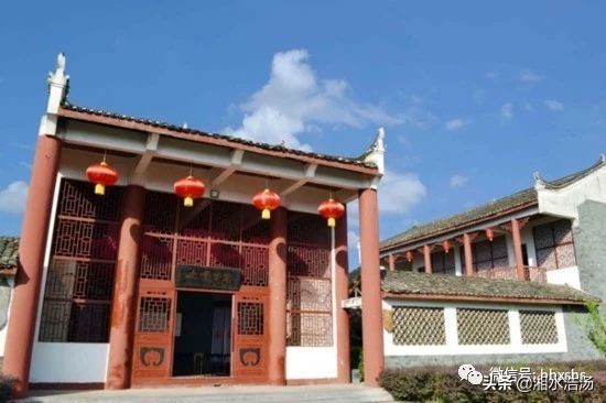 浩锅带你看*物文**------世界上最独特的文字女书