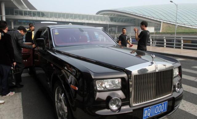 权健老总座驾,权健老板直升机